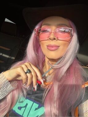 Meet your Posher, Kelsey